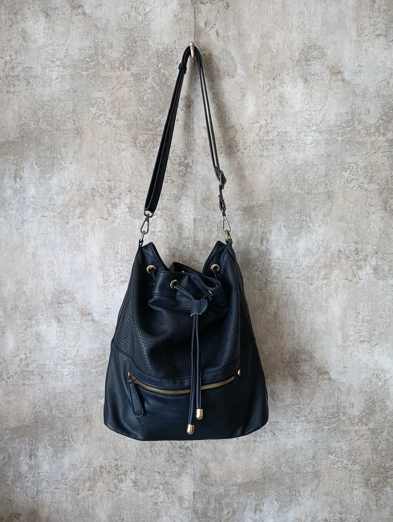 Měkký bucket bag