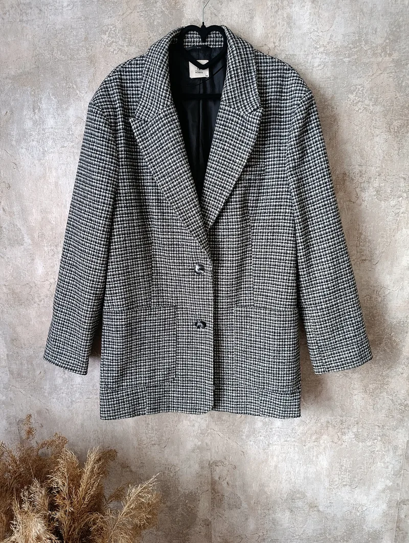 Oversized Houndstooth